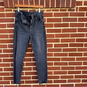American Eagle Super High Rise Jegging